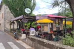 Authentiek Genieten in Saint-Jalle: Ontdek Bistro Ô-Les-Lavandes 8 Bistro O Des Lavandes